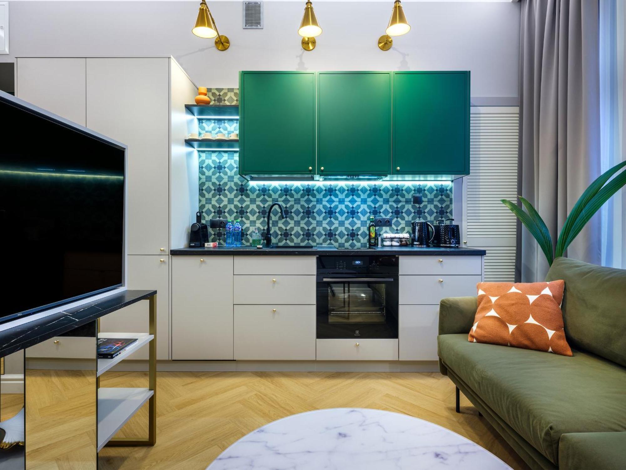 Green Chill Apt Old Town & Wawel Hill By Vistula River - By Homelike 크라쿠프 외부 사진