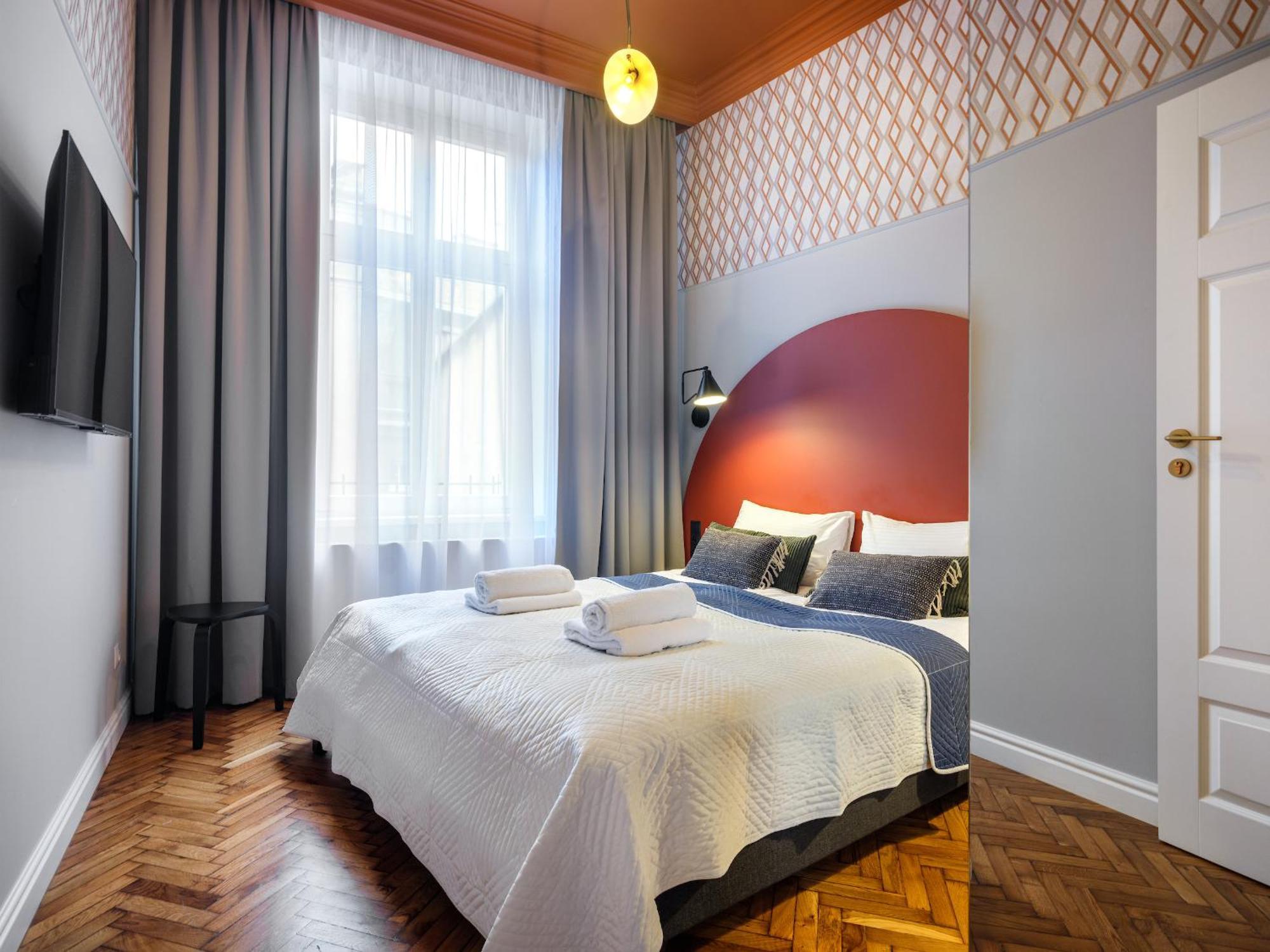 Green Chill Apt Old Town & Wawel Hill By Vistula River - By Homelike 크라쿠프 외부 사진